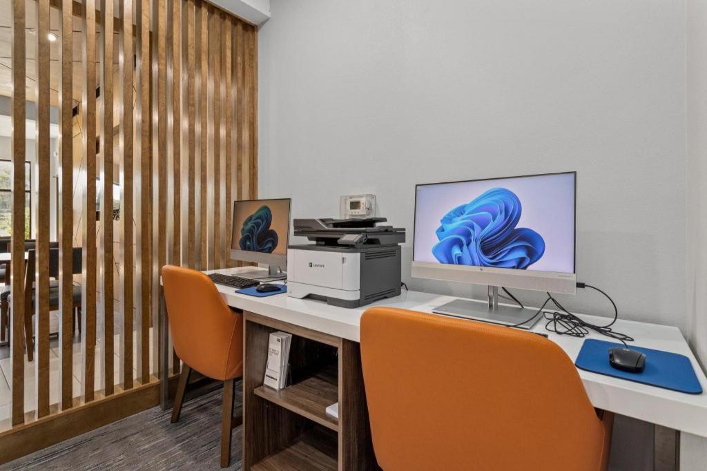 Holiday Inn Express Crockett By Ihg Eksteriør bilde