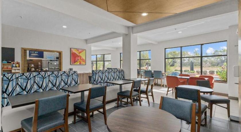 Holiday Inn Express Crockett By Ihg Eksteriør bilde