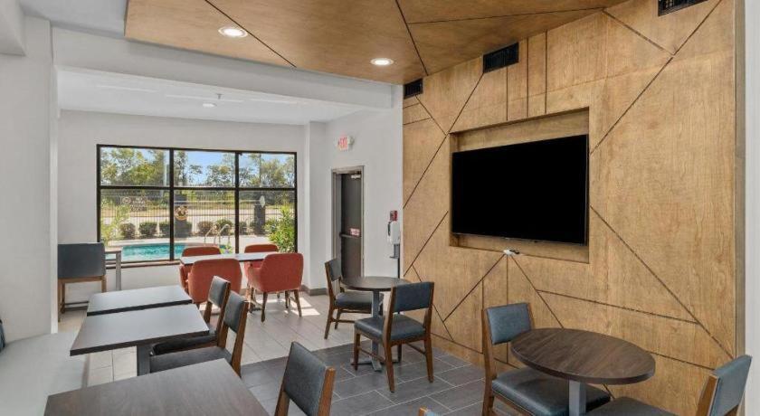 Holiday Inn Express Crockett By Ihg Eksteriør bilde