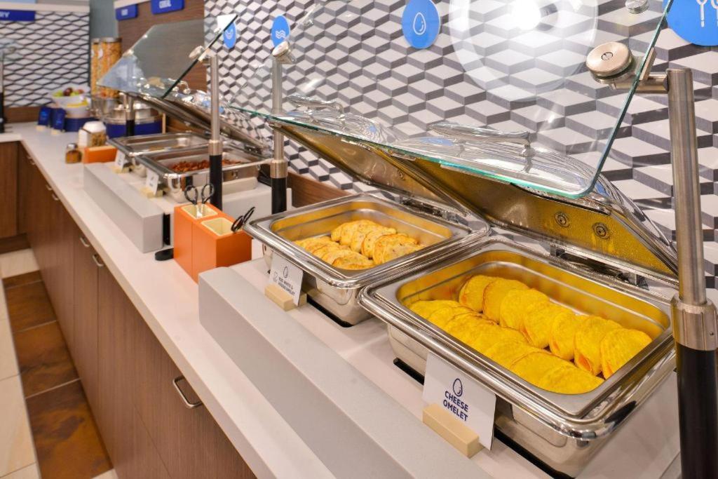 Holiday Inn Express Crockett By Ihg Eksteriør bilde